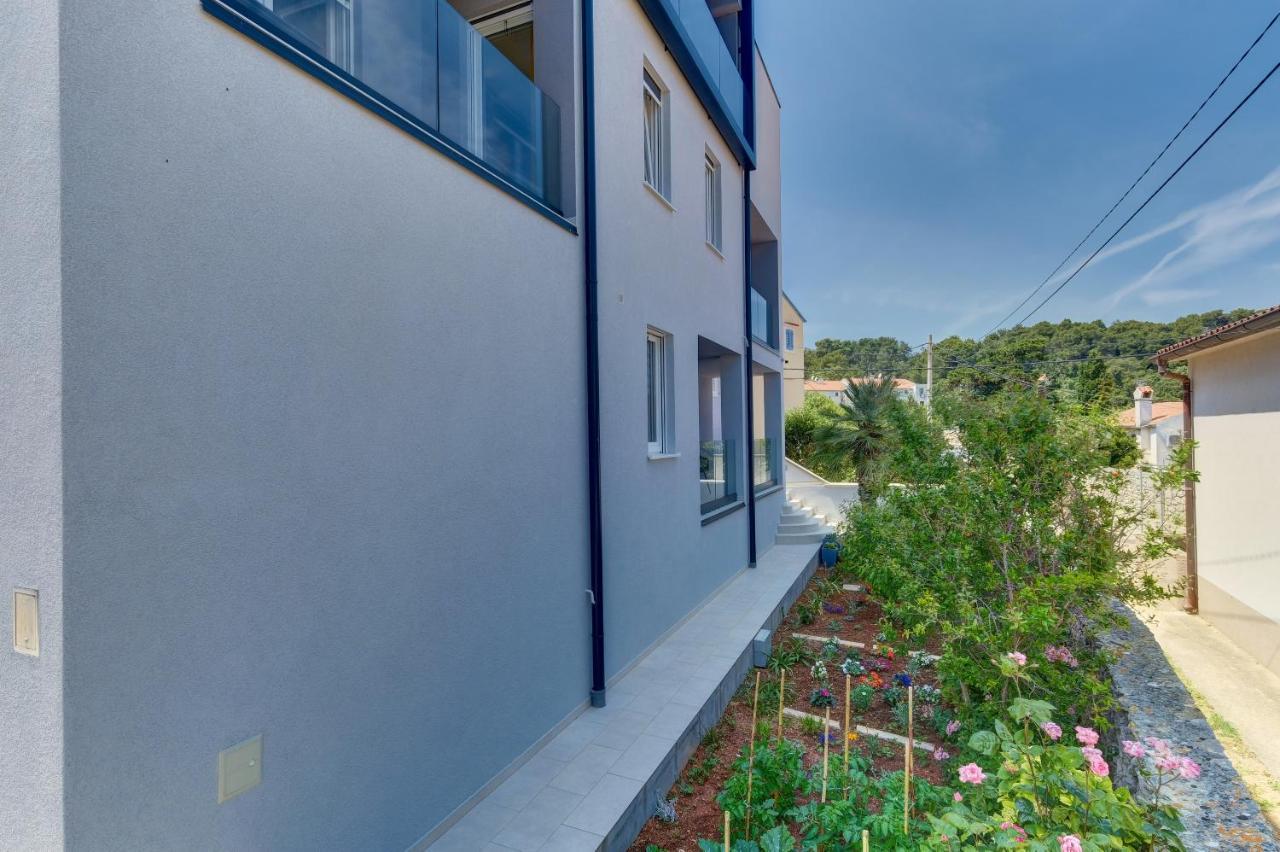 Apartments Hemetek Veli Lošinj Dış mekan fotoğraf