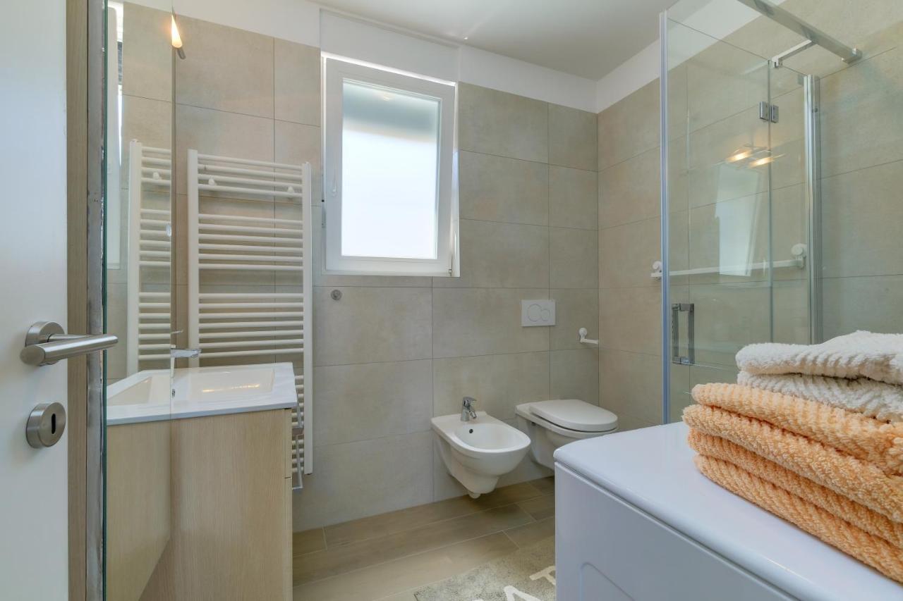 Apartments Hemetek Veli Lošinj Dış mekan fotoğraf