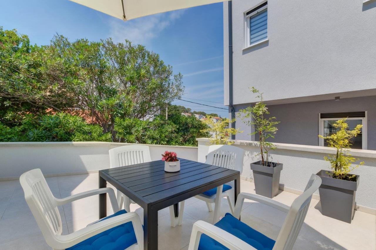 Apartments Hemetek Veli Lošinj Dış mekan fotoğraf